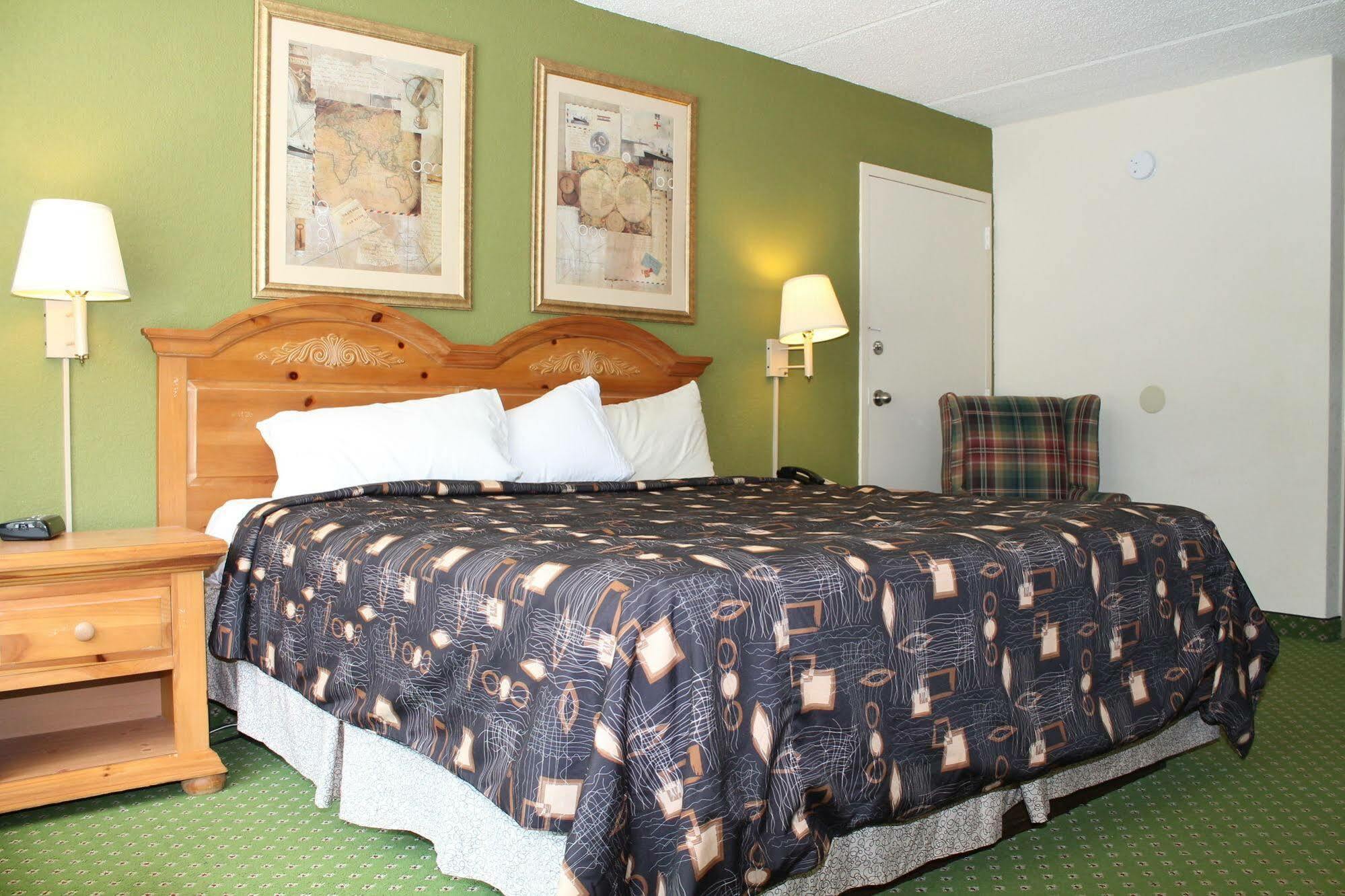 Travelers Inn Kingsland Esterno foto