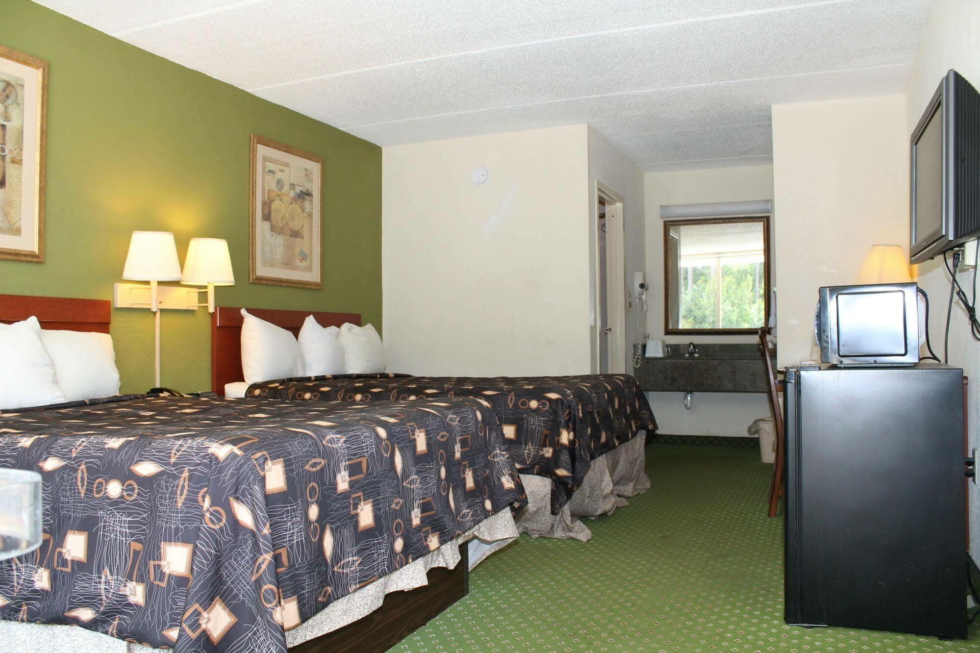 Travelers Inn Kingsland Esterno foto